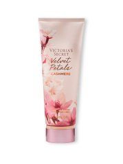 Лосьон парфумований Victoria' s Secret Velvet Petals Cashmere 250 млЛосьон парфумований Victoria' s Secret Velvet Petals Cashmere 250 мл