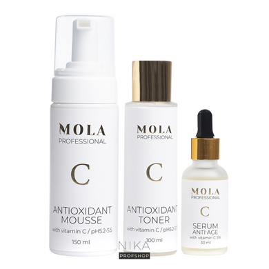 Набір MOLA для догляду за шкірою з вітаміном C (5%)Набір MOLA для догляду за шкірою з вітаміном C (5%)